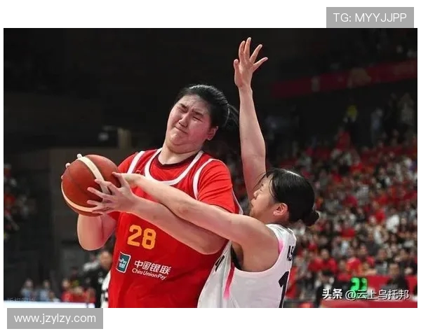 央视直击女篮中日对决：张子宇内线无解，宫鲁鸣战术显神威